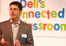 Dell-Experte Paul Merry ermöglicht Schulen eine Transformation zu mehr Flexibilität.