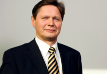 Verbund-Vorsitzender Wolfgang Anzengruber werkt an Europas derzeit größtem Wasserkraftprojekt, dem Pumpspeicherkraftwerk Limberg II.