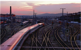 Der europäische Bahnverkehr soll durch ein standardisiertes Zugsicherunssystem sicherer und wettbewerbsfähiger werden.
