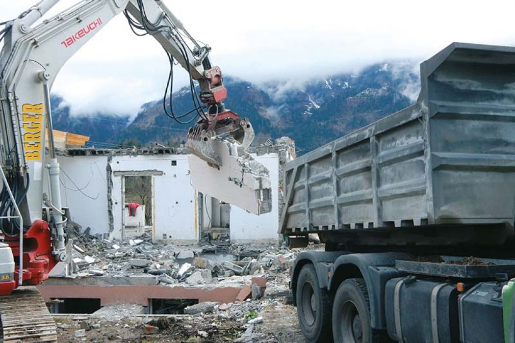 Foto: Mit der neuen Recycling-Richtlinie soll Holzbeton nach dem Abbruch deutlich besser verwertet werden als bisher.