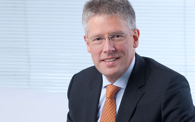 Robert Bodenstein, Obmann der Fachgruppe UBIT Wien, fordert Wahlfreiheit von Anstellungsverhältnissen für Unternehmer.