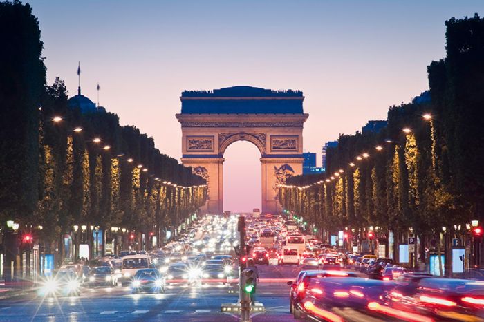 Der tägliche Verkehrskollaps in Paris soll bald ein Ende haben.