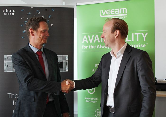 (v.l.n.r.) Günther Herold, Senior International Account Manager bei Cisco Österreich; Mario Zimmermann, Country Manager Österreich bei Veeam 