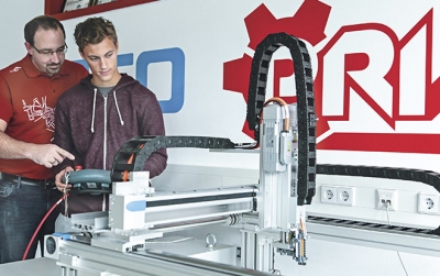 Foto: Das Robotik-Labor des PRIA war ein Treffpunkt für Technik-Tüftler in der Langen Nacht der Technik.