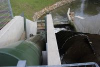 Tagung des Vereins Kleinwasserkraft Österreich: Exkursionsziel war unter anderem eine Wasserkraftschnecke der Firma SGW.