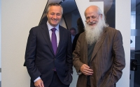 Hannes Ametsreiter, Generaldirektor Telekom Austria Group und A1; Prof. Dr. Rudolf Bretschneider, GfK Austria.