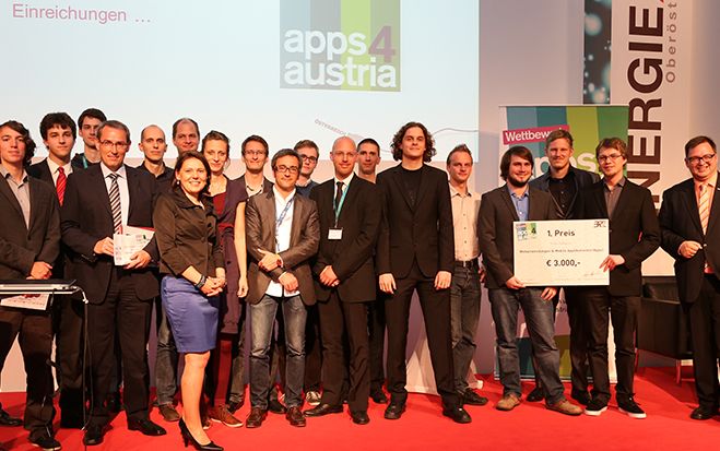 Die Preisträger des Wettbewerbs apps4austria mit Heike Wagner-Leimbach und Christian Rupp (re.), Bundeskanzleramt.