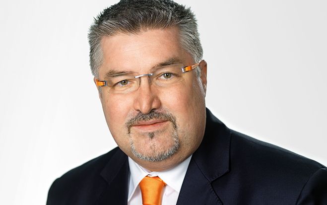 Imtech-CEO Robert Pöll blickt zufrieden zurück und ist bei Cloud-Services und HANA optimistisch.