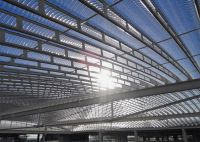 Foto: Das neue Bogendach präsentiert sich majestätisch und lichtdurchflutet.