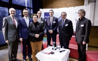 Diskussion zu Ausbildung und Technologietrends: Josef Kolarz-Lakenbacher, Franz Fidler, Gabriela Fernandes, Michael Seidel, Sebastian Schlund, Andreas Ludwig und Hannes Raffaseder.
