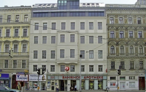 Die »Sanfte Stadterneuerung« hat einen wesentlichen Anteil an der hohen Wohnqualität Wiens (im Bild: Julius Tandler Platz, Alsergrund).