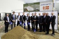 Spatenstich zur neuen Produktionshalle der Firma Pollmann Austria. 
