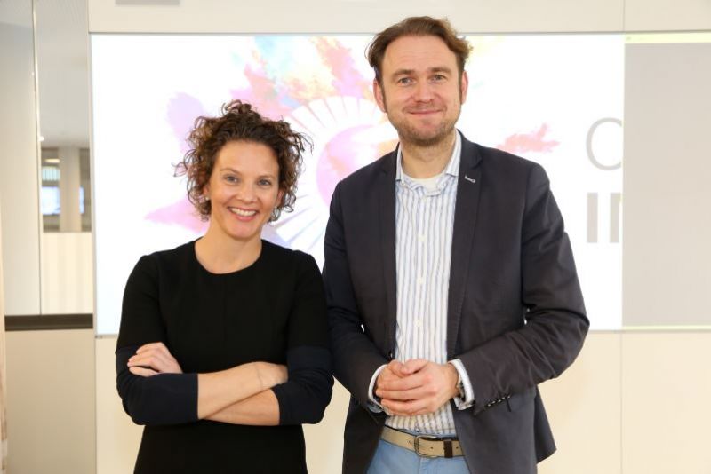 Sabine Hoffmann (ambuzzador) und Julian Kawohl (Hochschule für Technik und Wirtschaft Berlin) bereiteten ein Digital Fitness Breakfast zu.