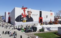 (Foto: Peri) Peri-Messehalle auf der Bauma.