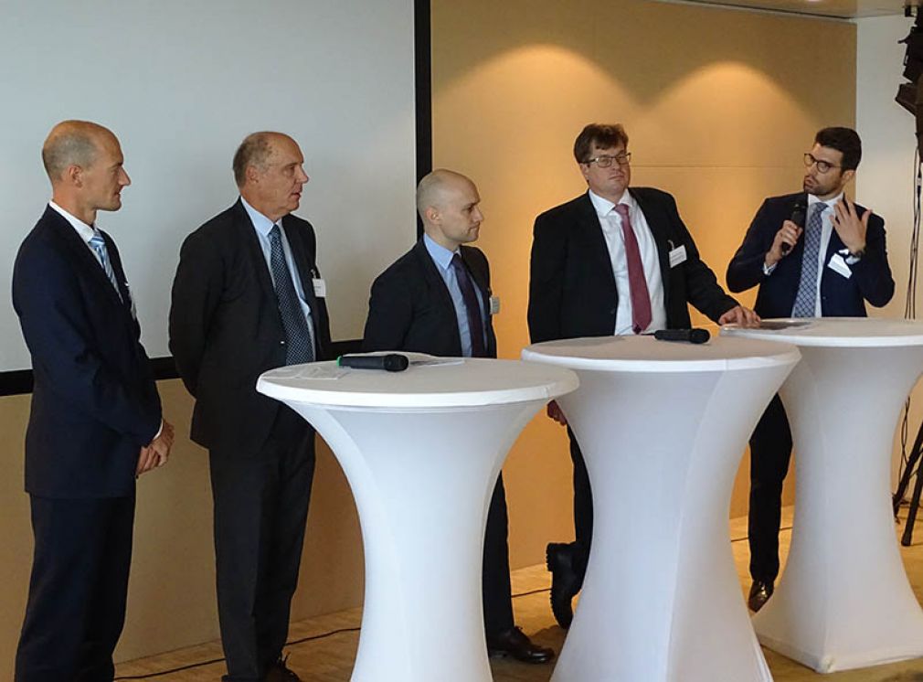 Podiumsgespräch bei AGGM mit Andreas Judendorfer (Linz Strom Gas Wärme), Franz Keuschnig (AGCS), Bernhard Seiberl (Trans Austria Gasleitung), Michael Schmöltzer (Uniper) und Christian Lebelhuber (E-Control).