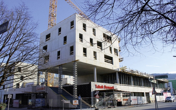 Für die Auftraggeber Salzburg wohnbau GmbH und Bausparerheim errichtet Dywidag ein modernes Wohn- und Geschäftshaus im Süden der Stadt Salzburg.