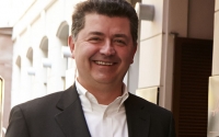 Alexander Hohnjec, Gartner, beim Talk der APA-IT Business Community.