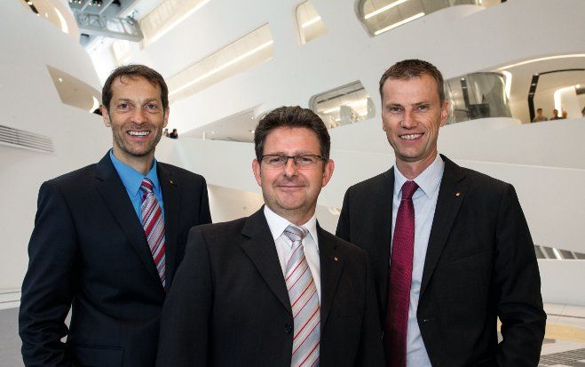 Wolfgang Kradischnig, Arnold Koller und Ingo Huber (v.l.) von Delta zeichneten gemeinsam mit Drees & Sommer für die Projektsteuerung des 492-Millionen-Euro-Projektes WU Wien verantwortlich.