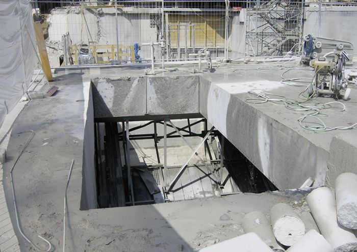 Foto: Beim Betonbohren und -schneiden handelt es sich um statisch derart relevante Arbeiten, dass eine unsachgemäße Durchführung eine Gefahr für Leib und Leben bedeuten kann.
