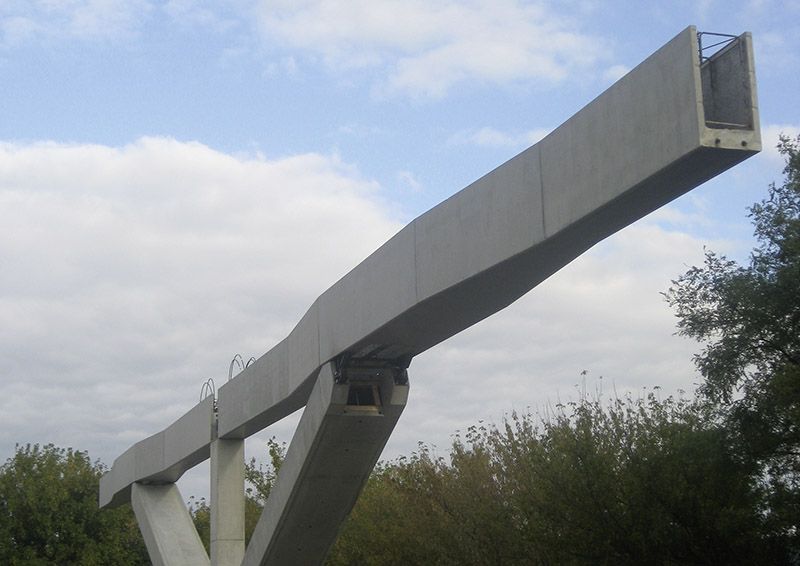 Eine Brücke, aufspannbar wie ein Regenschirm: entwickelt an der TU Wien, realisiert bei Oberndorfer.