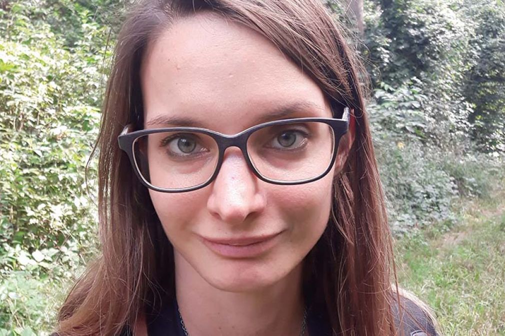 Foto: Christina Nagl ist ausgebildete Wanderführerin und Exkursionsleiterin in Sandlebensräumen. Im Nationalpark Donauauen und im Biosphärenpark Wienerwald ist sie als Naturvermittlerin tätig.