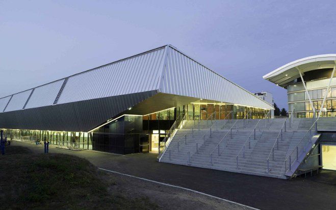 Haslinger Stahlbau realisierte den Um- und Neubau der Hallen des Eissportzentrums Wien.