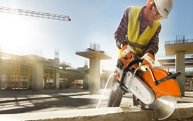 ´Der Trennschleifer TS 500i und der Gesteinschneider GS 461 von Stihl sollen die Arbeit mit Stahl, Beton oder Stein erleichtern.