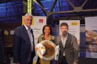 Foto: Energieeffizienz: Roland Kuras (PowerSolution), Doris Felber (Felber) und Wolfgang Deutschmann (Lion Rocket) setzen Finanzierung und Projekt um.