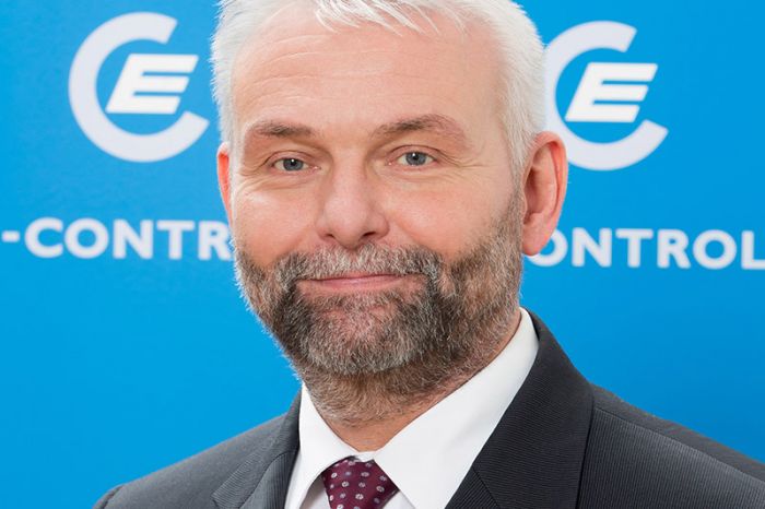  E-Control-Vorstand Andreas Eigenbauer: &quot;stetiger Strombezug wird tendenziell billiger&quot;