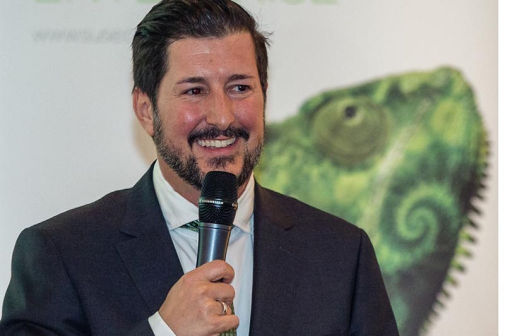 SUSE Country Manager Dieter Ferner - die Industrie befindet sich in einem rasanten Wandel, geprägt von neuen disruptiven Geschäftsmodellen und Technologien.