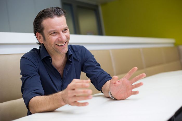 "Die Kunden. sehen uns nicht nur als IT-Partner, sondern zunehmend auch als Berater und fordern entsprechendes fachliches Know-how ein", weiß Oliver Krizek.