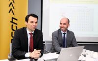 Foto: Jochen Borenich und PAC-Leiter Stephan Kaiser: „ICT-Challenges sind in allen Märkten weitgehend gleich. Die Strategien, um die Herausforderungen zu meistern, sind aber unterschiedlich.“