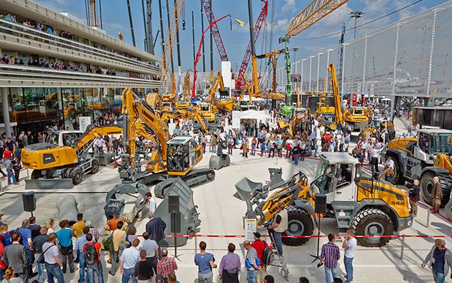 (Foto: Beigestellt) Bauma 2013: Firmengruppe Liebherr zieht ein positives Fazit, in einigen Produktbereichen konnten die Erwartungen sogar deutlich übertroffen werden.