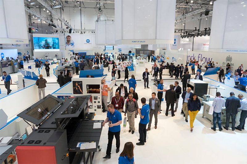 Foto: Der Stand von Konica Minolta auf der drupa 2016 in Düsseldorf.