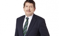 Im Jahr 2008 leitete er den Bereich Vertrieb bei der GVS. Anfang 2010 wurde Oehler zum Geschäftsführer und mit 6. August 2014 zum Sprecher der Geschäftsführung berufen.