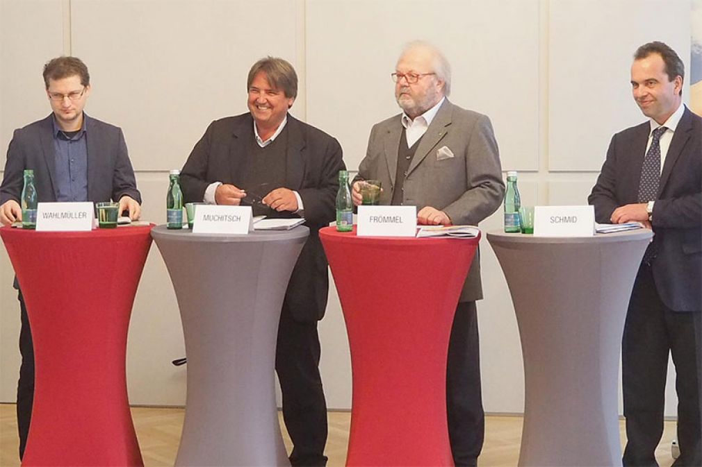 Johannes Wahlmüller, Josef Muchitsch, Hans-Werner Frömmel und Robert Schmid bei der Präsentation der neuen Positionspapiere von UMWELT+BAUEN.