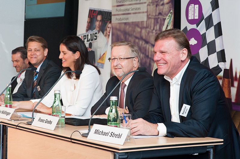  v.l.n.r.: Oliver Krizek (Navax), Christian Doleschal (ALE Austria), Valerie Höllinger (BFI Wien), Franz Grohs (T-Systems) und Michael Strebl (Wien Energie)