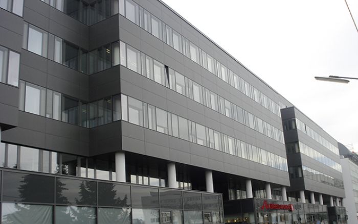 (Foto: Strabag) Space2Move: Bürogebäude in Niedrigstenergiebauweise.
