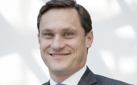 "Unsere Gesellschaft wird mobiler und flexibler." Martin Katzer, Geschäftsführer von T-Systems Österreich über Social Media, Smartphones und Web2.0 am dynamischen Arbeitsplatz.