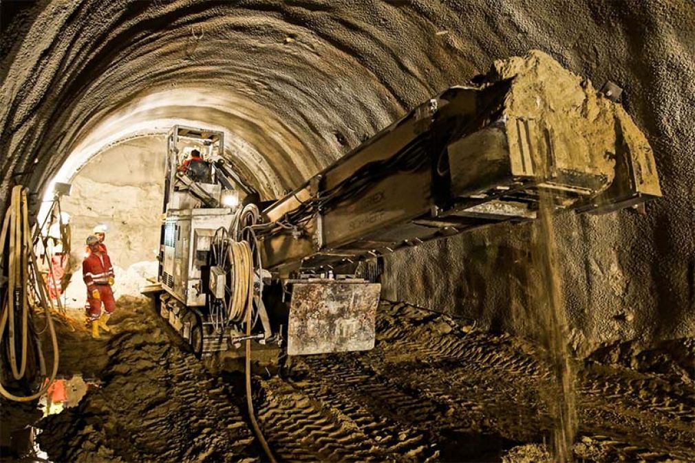 Strabag: Tunneldurchschlag beim Erkundungsstollen Ahrental–Pfons