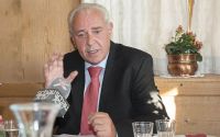 Patentamtpräsident Rödler unterstützt die von Rat für Forschung und technologieentwicklung erarbeitete Strategie zum Schutz geistigen Eigentums.