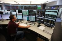 Foto: Netzleitzentrale bei der KELAG: Die Strukturen der Energieversorger sind längst digitalisiert – jetzt geht es um effiziente IT-Lösungen auch für Datenmanagement und Storage.
