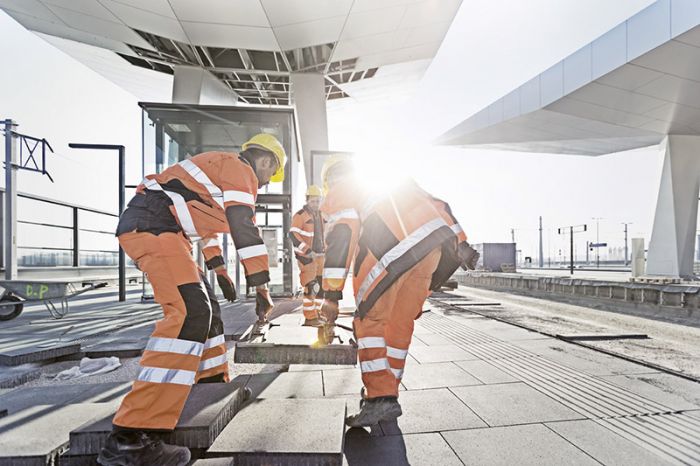 Foto: Großaufträge im Hoch- und Verkehrswegebau in Deutschland ließen 2016 den Auftragsbestand der Strabag nicht nur im Land selbst, sondern auch im Konzern insgesamt auf die Rekordhöhe von 14,8 Mrd. Euro klettern.