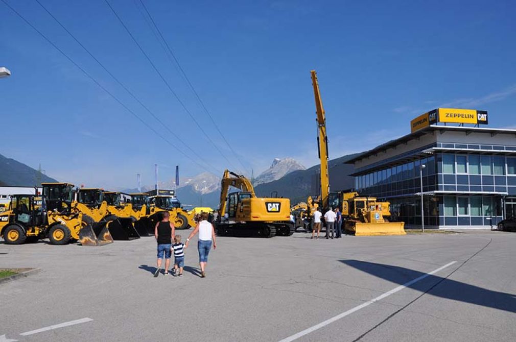 Foto: Vor traumhafter Kulisse ging die Cat Truck Show in Inzing über die Bühne.