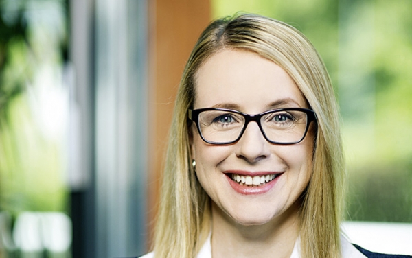 Margarete Schramböck, Dimension Data: »Wir lösen IT-Infrastruktur aus der Bilanz des Kunden und betreiben sie.«