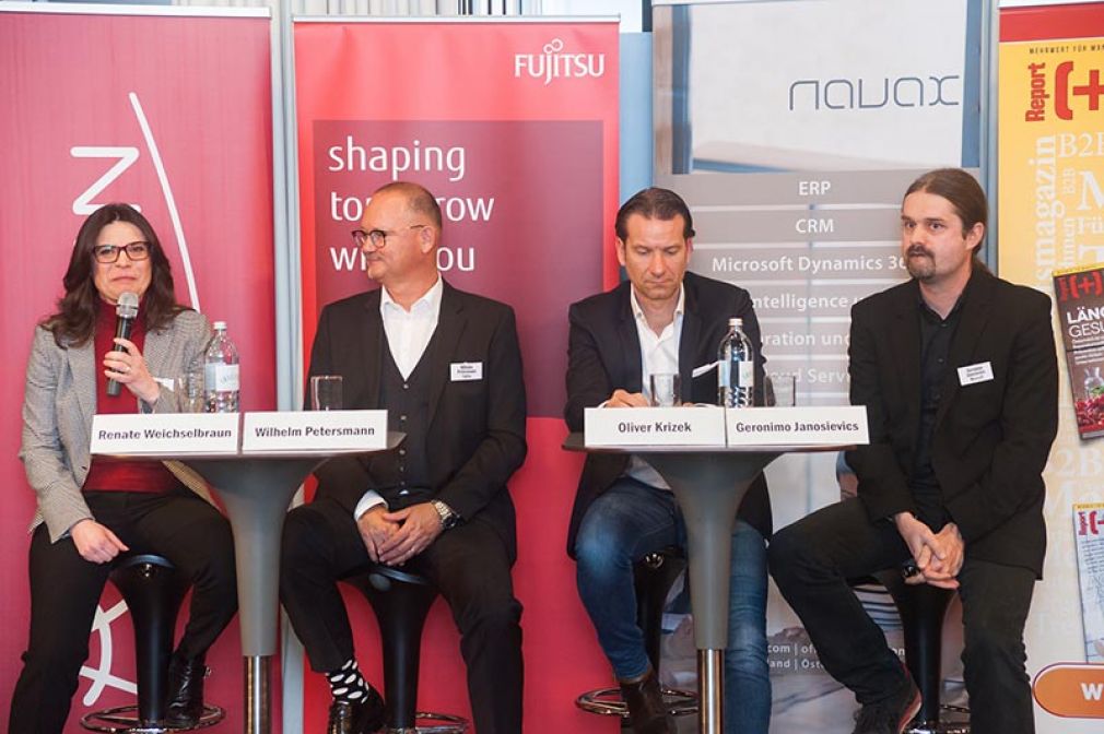 Report-Publikumsgespräch zur Zukunft der IT: Renate Weichselbraun (Anecon/Nagarro), Wilhelm Petersmann (Fujitsu), Oliver Krizek (Navax) und Geronimo Janosievics (Microsoft).
