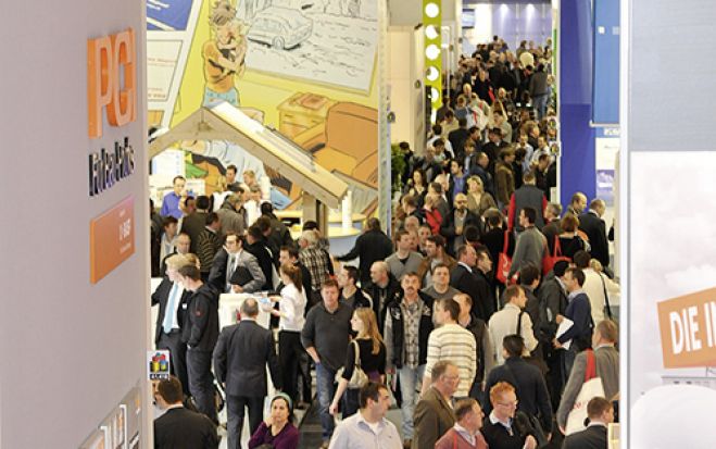 (Bild: Messe München) Auch in diesem Jahr herrschte wieder reger Andrang auf der Bau München.