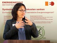 Foto: Weiterbildung in klimaschutzrelevanten Aktivitäten und Themengebieten ist Sonja Starnberger ein großes Anliegen. Sie verweist auf den EUREM-Lehrgang für Energiemanager, der am 12. November 2020 beginnt.