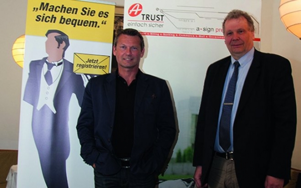 Josef Schneider, Geschäftsführer hpc DUAL, und Michael Butz, Geschäftsführer A-Trust.