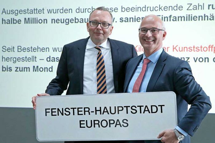 Der Standort Sarleinsbach gilt als Kunststofffenster-Kompetenzzentrum und wuchs seit seiner Gründung zum größten Kunststofffenster-Produzenten Europas.  